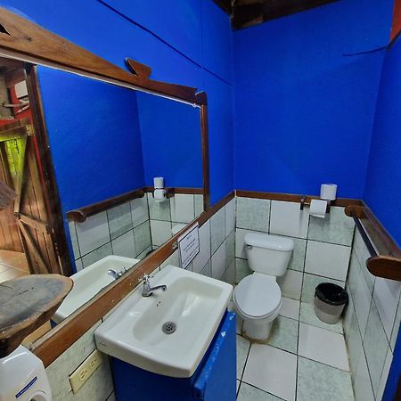 Playa Negra Brewing Beachfront Hotel Puerto Viejo de Talamanca Ngoại thất bức ảnh