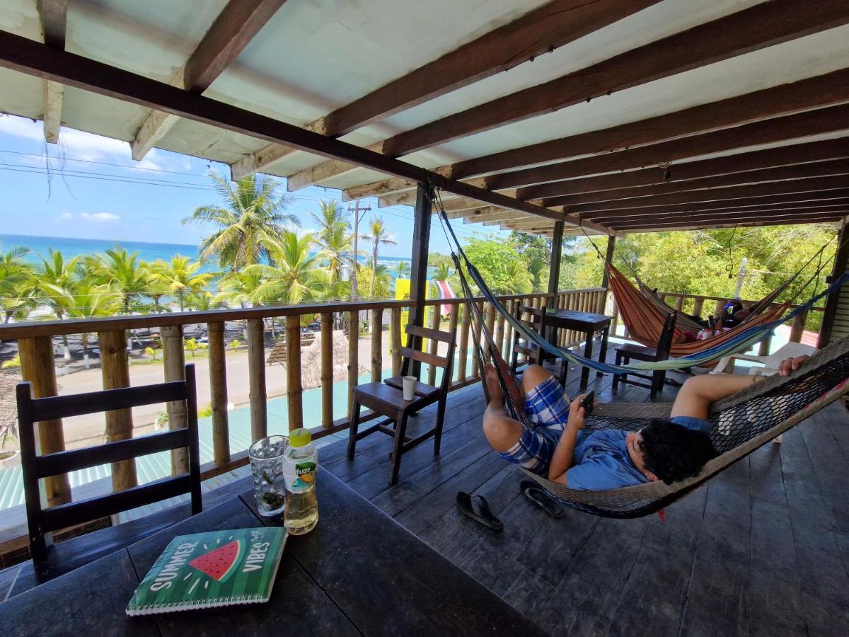 Playa Negra Brewing Beachfront Hotel Puerto Viejo de Talamanca Ngoại thất bức ảnh