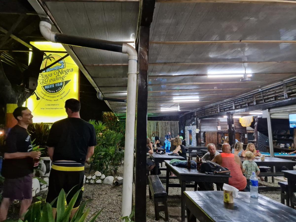 Playa Negra Brewing Beachfront Hotel Puerto Viejo de Talamanca Ngoại thất bức ảnh