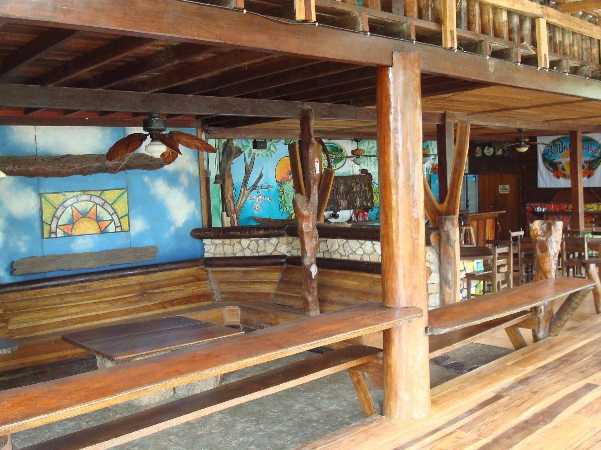 Playa Negra Brewing Beachfront Hotel Puerto Viejo de Talamanca Ngoại thất bức ảnh