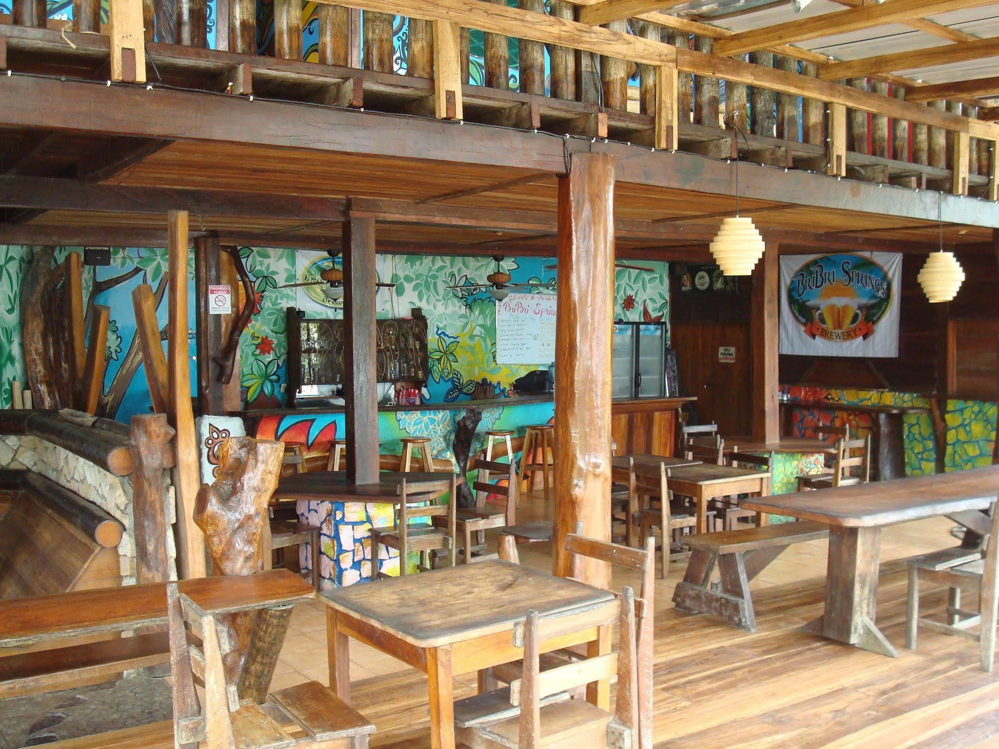 Playa Negra Brewing Beachfront Hotel Puerto Viejo de Talamanca Ngoại thất bức ảnh
